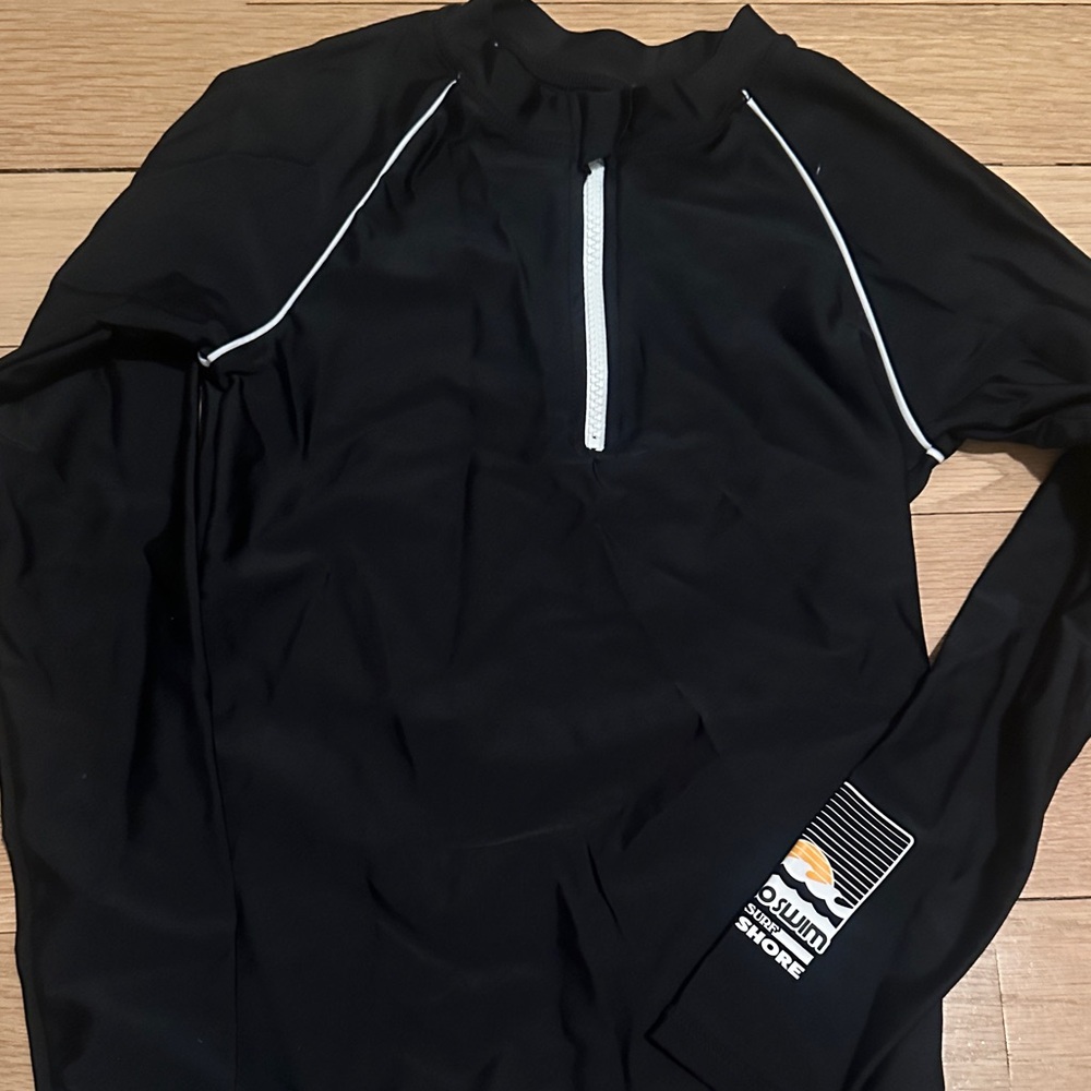 Molo Black Rash Guard with White Trim